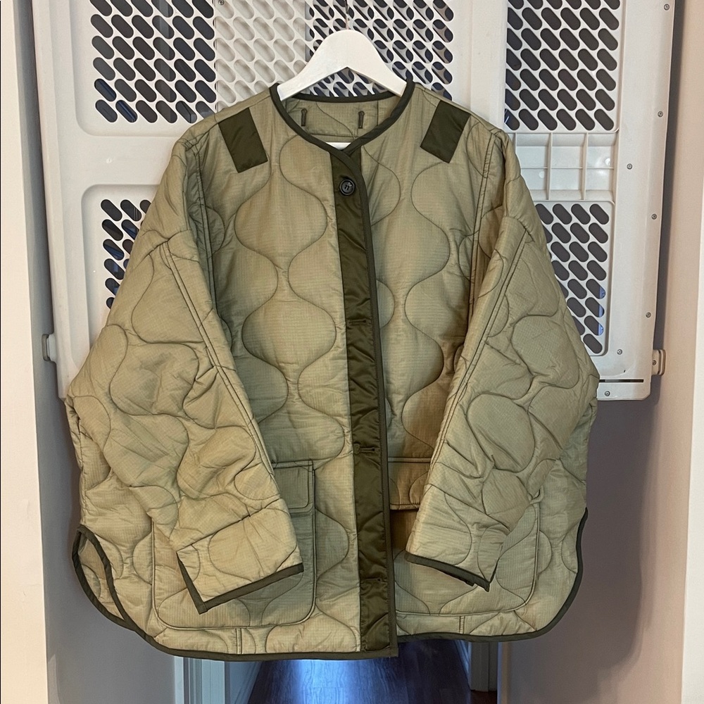 The Frankie Shop Olive Quilted Women's Jacket